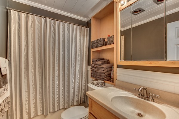 75 Hamilton Road Wrentham, MA 02093 - Photo 19 of 30