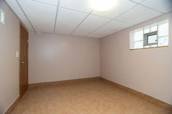 $330,000 | 4741 South Kildare Avenue, Chicago, IL 60632