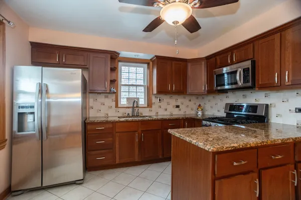 $330,000 | 4741 South Kildare Avenue, Chicago, IL 60632
