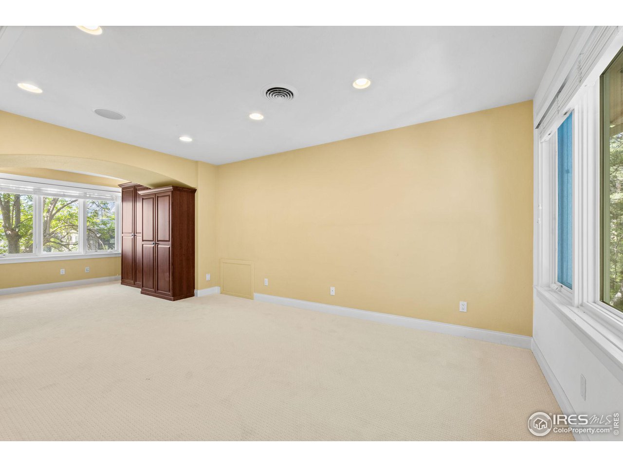 2210 Meadow Avenue Boulder, CO 80304 - Photo 31 of 40 a view of an empty room with a window