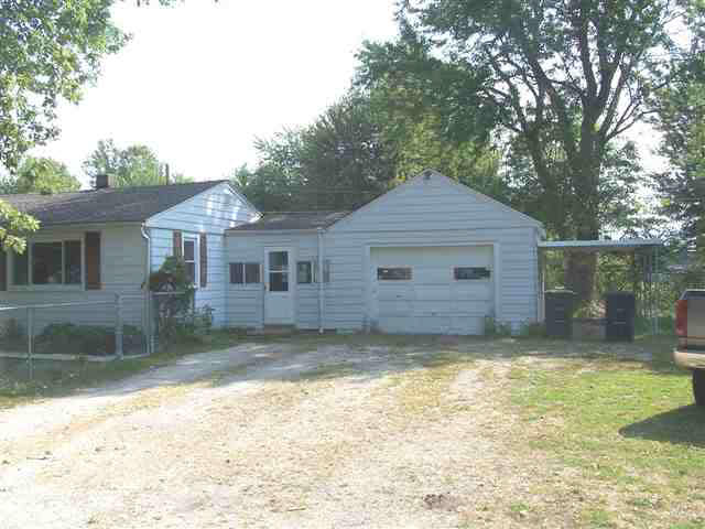 2012 North Rector Avenue Muncie, IN 47303 - Photo 1 of 12