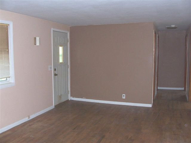 2012 North Rector Avenue Muncie, IN 47303 - Photo 3 of 12