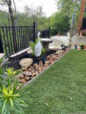 a close view of sink