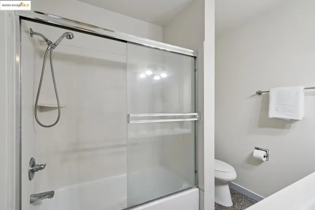 $549,000 | 1425 Lakeside Drive, Unit 201, Oakland, CA 94612