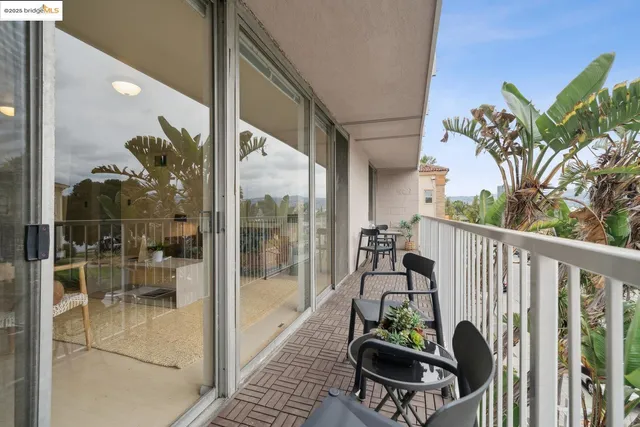 $549,000 | 1425 Lakeside Drive, Unit 201, Oakland, CA 94612