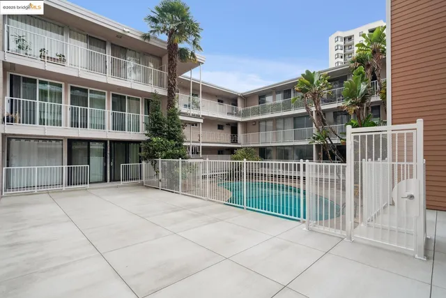 $549,000 | 1425 Lakeside Drive, Unit 201, Oakland, CA 94612