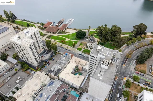 $549,000 | 1425 Lakeside Drive, Unit 201, Oakland, CA 94612