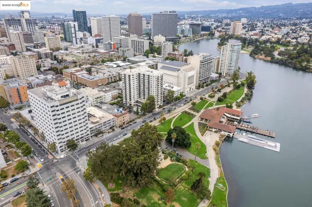 $549,000 | 1425 Lakeside Drive, Unit 201, Oakland, CA 94612
