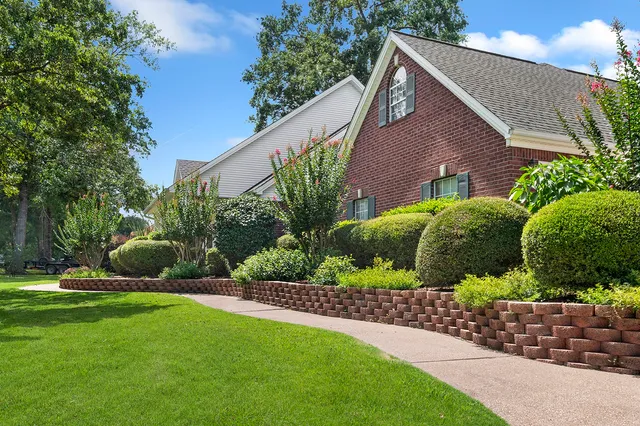 $549,900 | 625 White Dove Drive, Lufkin, TX 75901