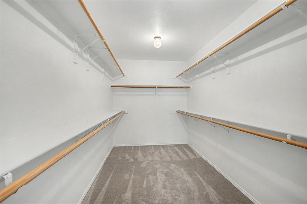 415 Hidden Ridge Drive Burleson, TX 76028 - Photo 24 of 38 a view of entryway