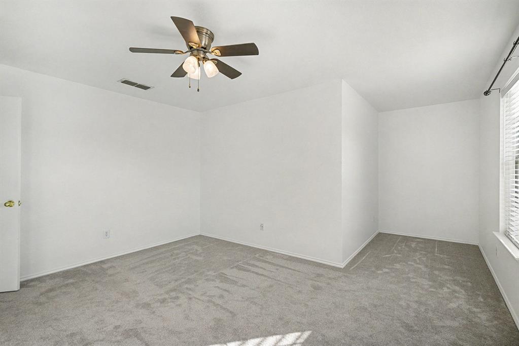 415 Hidden Ridge Drive Burleson, TX 76028 - Photo 30 of 38