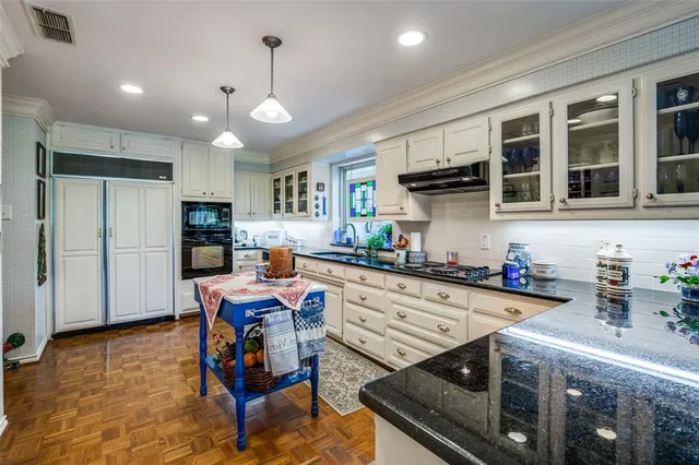 $564,500 | 2408 Forest Court, McKinney, TX 75072