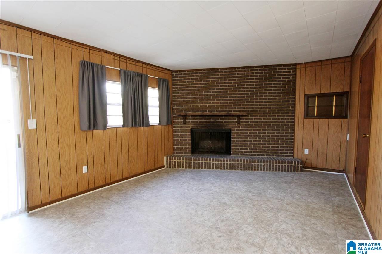 2782 Choccolocco Road Anniston, AL 36207 - Photo 6 of 46