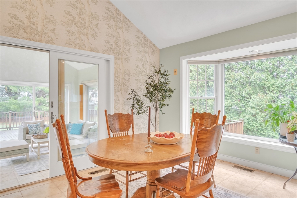 8 Farm Road Lexington, MA 02420 - Photo 18 of 42