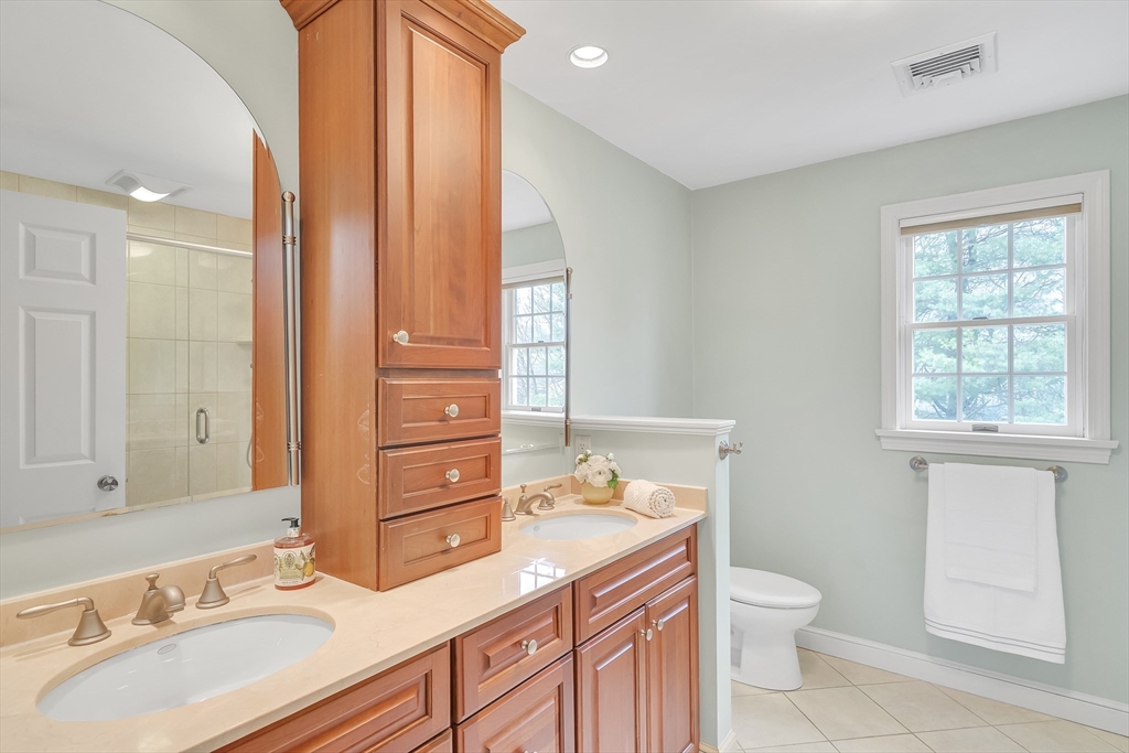 8 Farm Road Lexington, MA 02420 - Photo 29 of 42