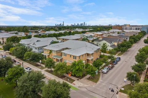 $700,000 | 4416 Berkman Drive, Unit B, Austin, TX 78723