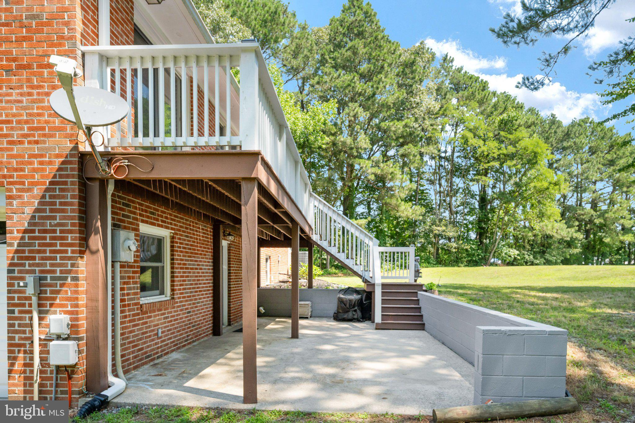 279 Harbor Drive Reedville, VA 22539 - Photo 85 of 97 Deck and patio view