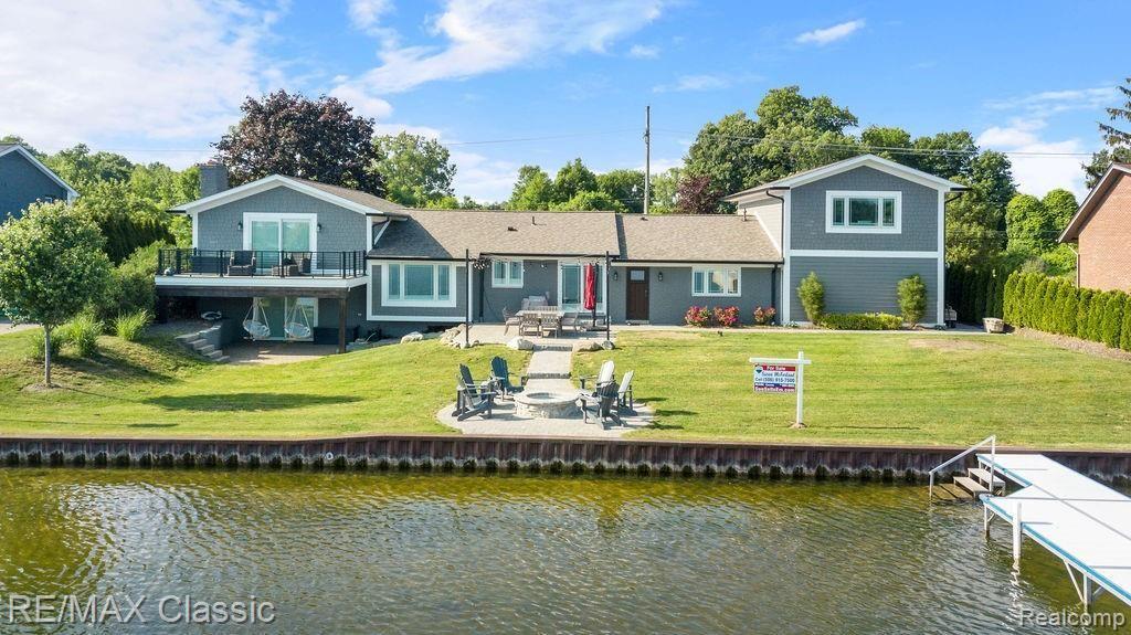 3872 Sleeth Road Commerce Township, MI 48382 - Photo 2 of 51 3872 Sleeth Drone (9).jpg