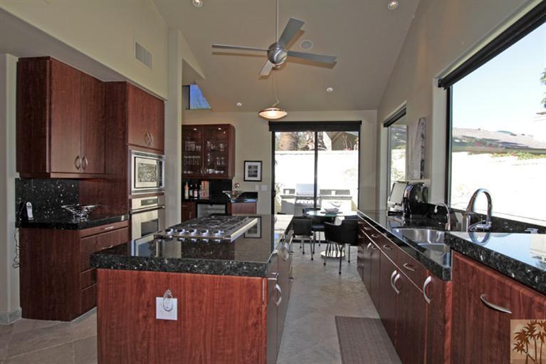 320 Red River Road Palm Desert, CA 92211 - Photo 12 of 31 a kitchen with lots of counter top space