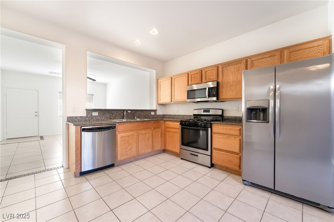 9968 Erie Stream Way Las Vegas, NV 89148 - Photo 11 of 35