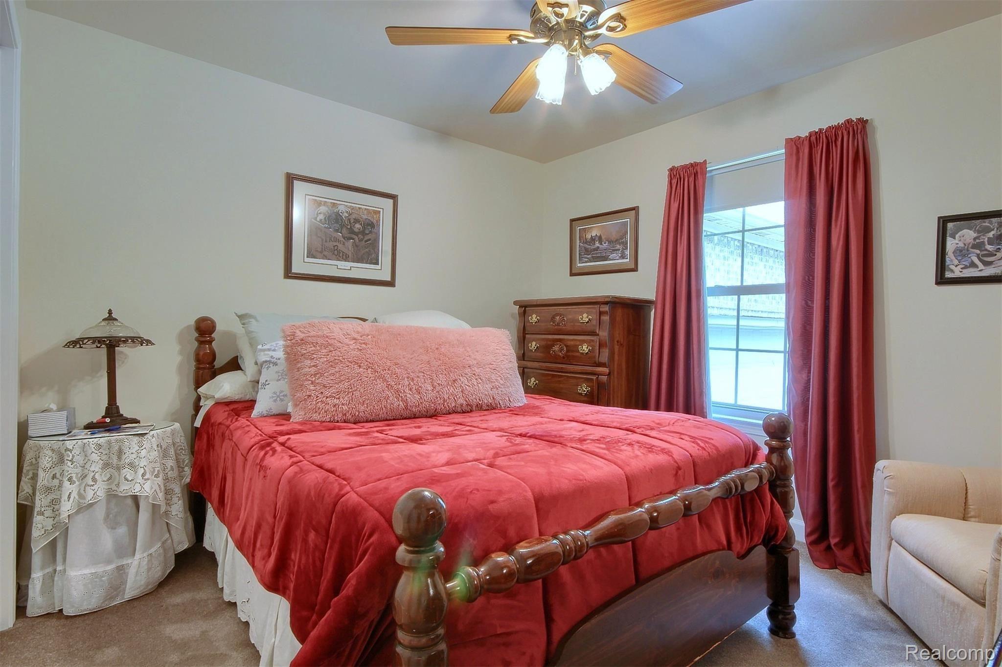 29098 Crawford Road Romulus, MI 48174 - Photo 24 of 38 24-2nd Bedroom.jpg