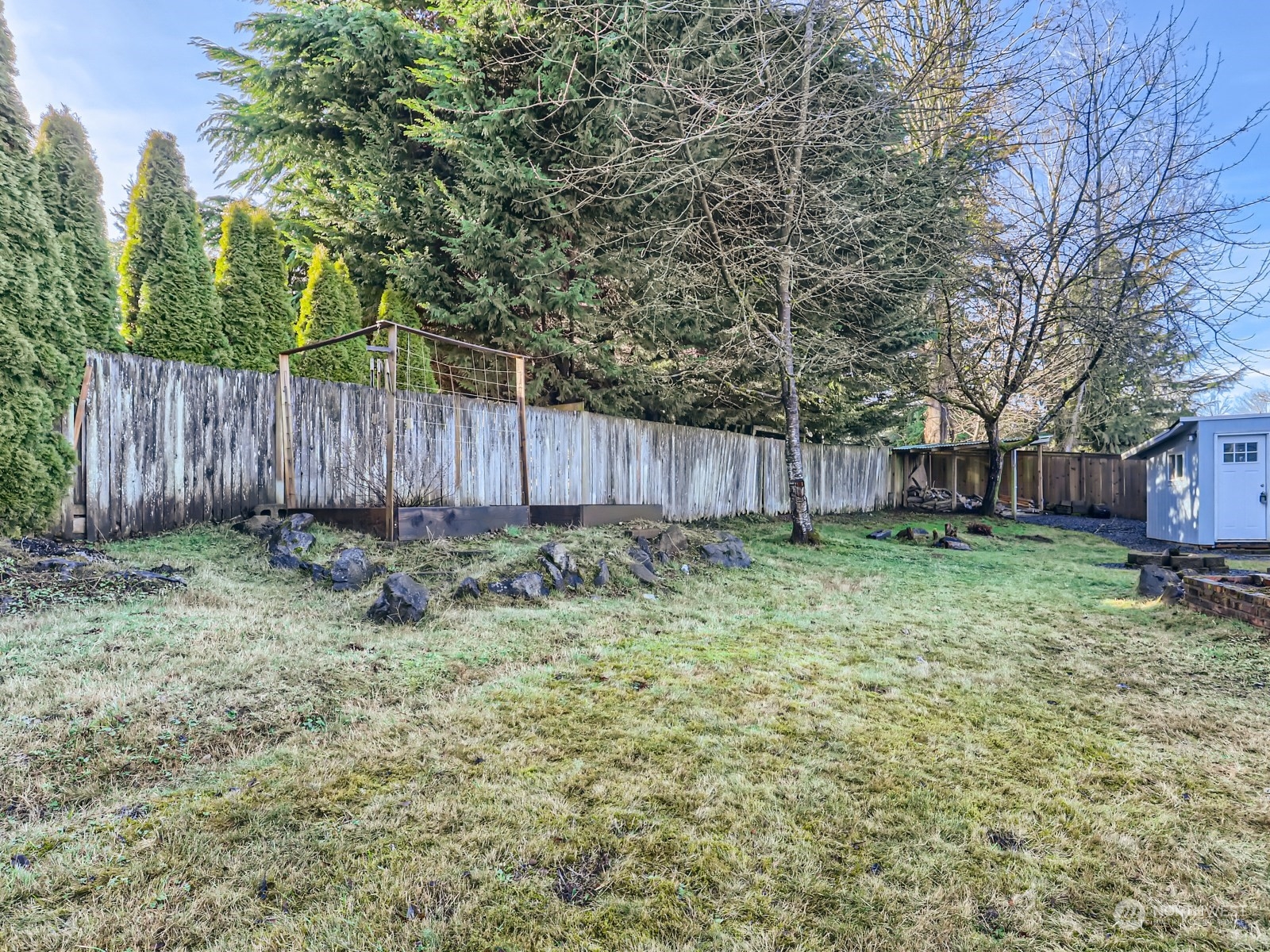 22031 7th Avenue West Bothell, WA 98021 - Photo 29 of 30 a backyard of a house