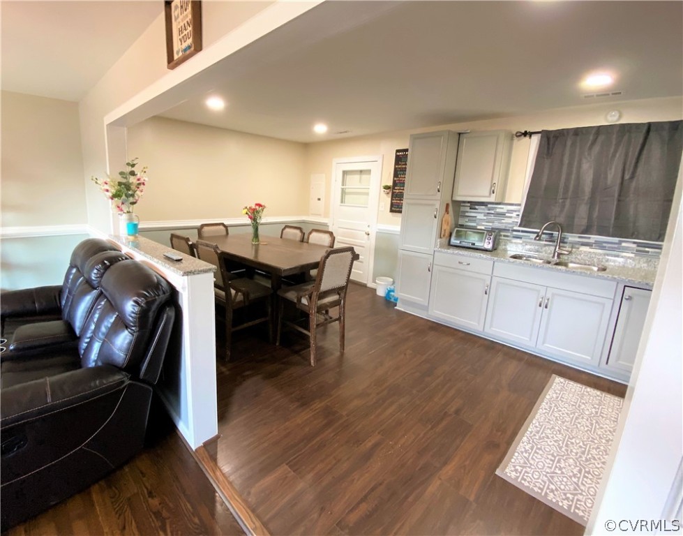 2213 Apollo Road Richmond, VA 23223 - Photo 12 of 42 Gallery Image 12