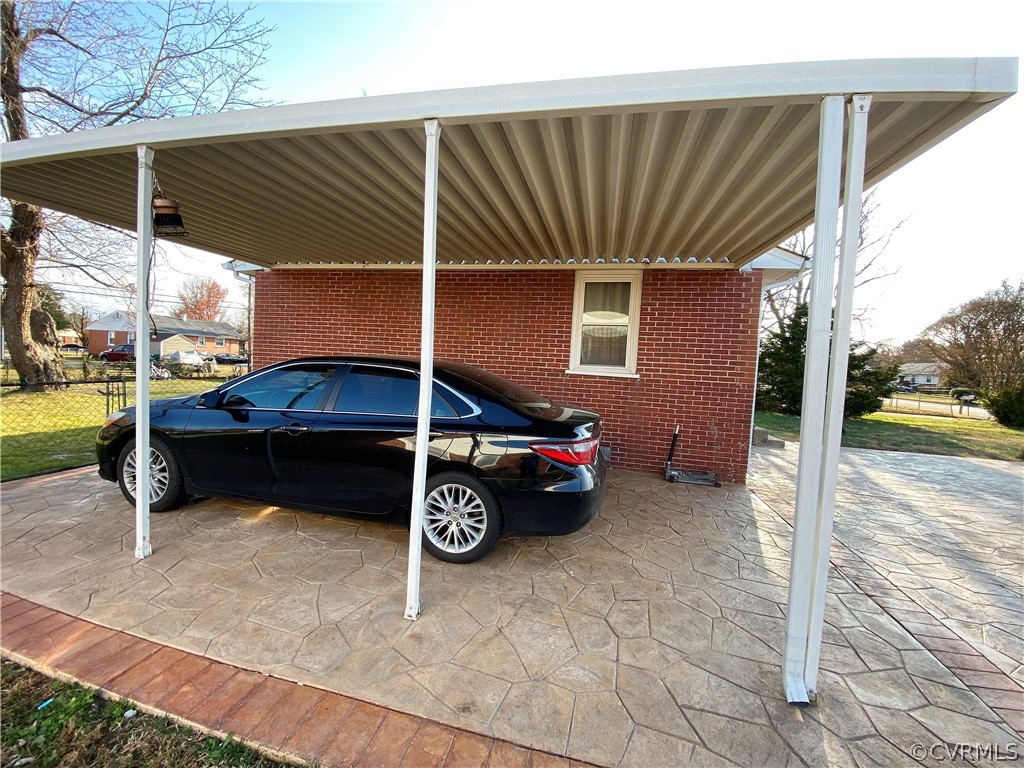 2213 Apollo Road Richmond, VA 23223 - Photo 4 of 42 Gallery Image 4