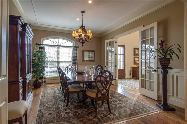 131 Page Road Nashville, TN 37205 - Photo 4 of 18