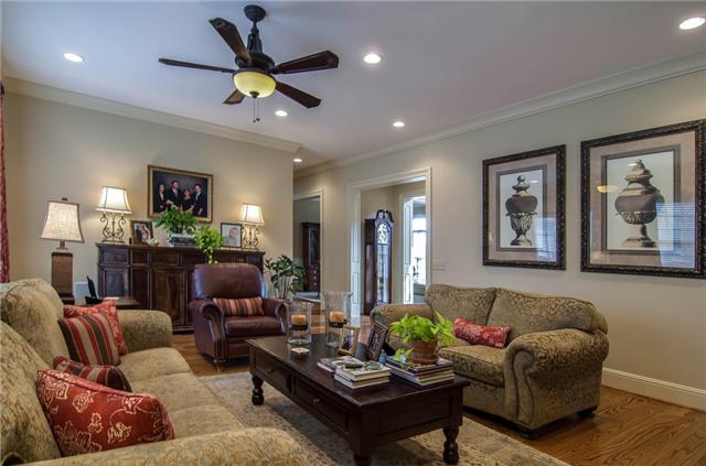 131 Page Road Nashville, TN 37205 - Photo 9 of 18