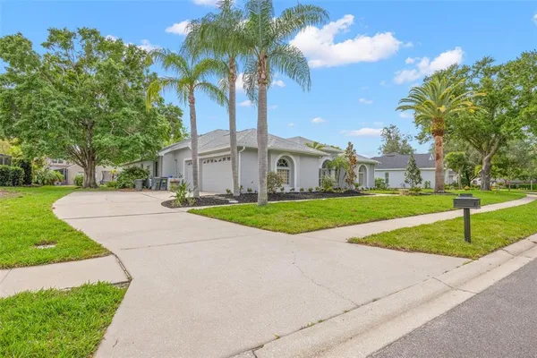 $1,090,000 | 3692 Johnathon Avenue, Palm Harbor, FL 34685