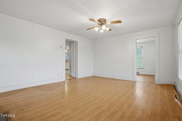 $199,000 | 1053 The Lake Road, Clintwood, VA 24228