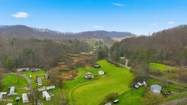 $199,000 | 1053 The Lake Road, Clintwood, VA 24228