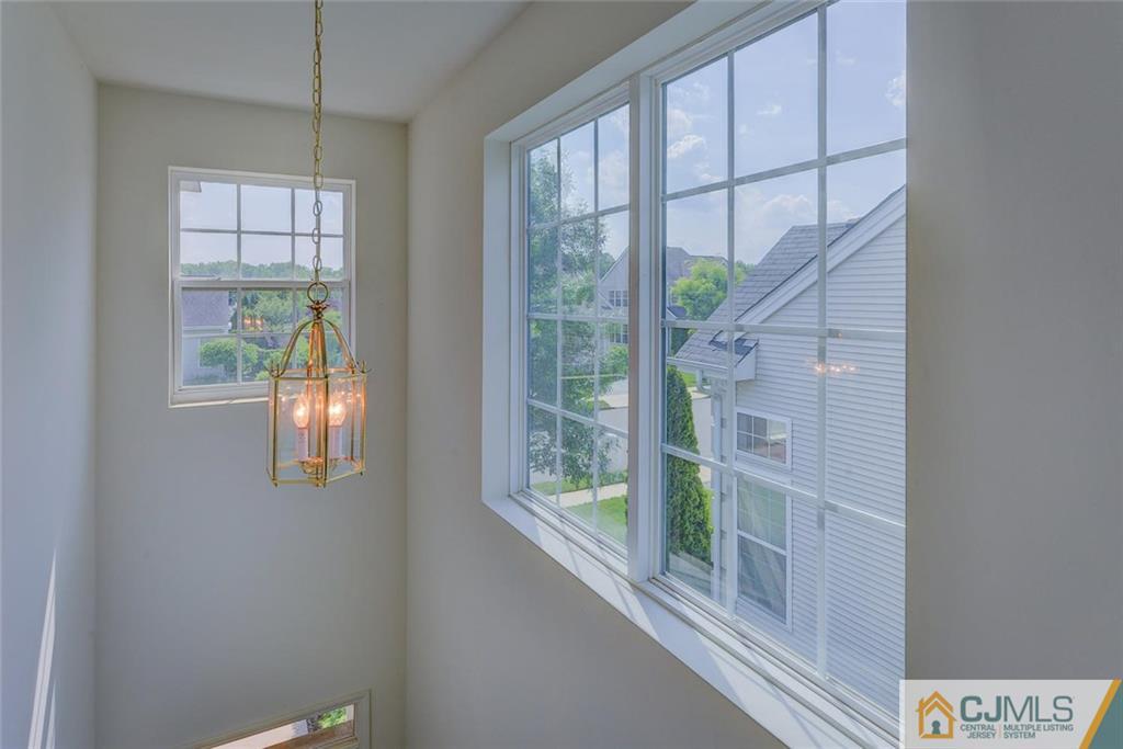 28 Pebble Creek Road Dayton, NJ 08810 - Photo 15 of 24 Gallery Image 15