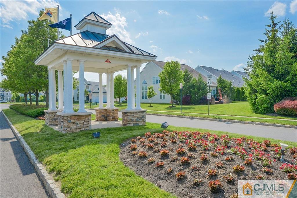 28 Pebble Creek Road Dayton, NJ 08810 - Photo 23 of 24 Gallery Image 23