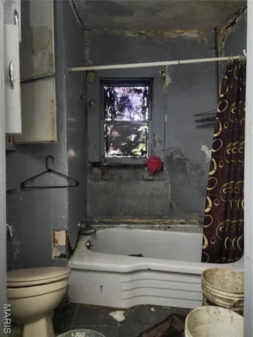 $9,900 | 1112 North 10th Street, Poplar Bluff, MO 63901