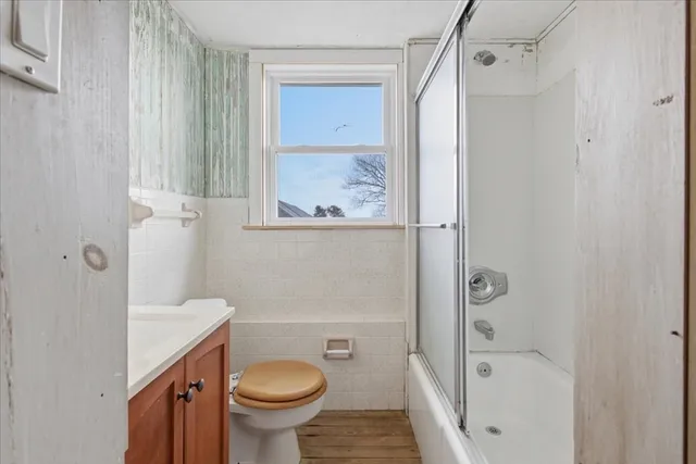 $800,000 | 4-6 Columbus Avenue, Yarmouth, MA 02673