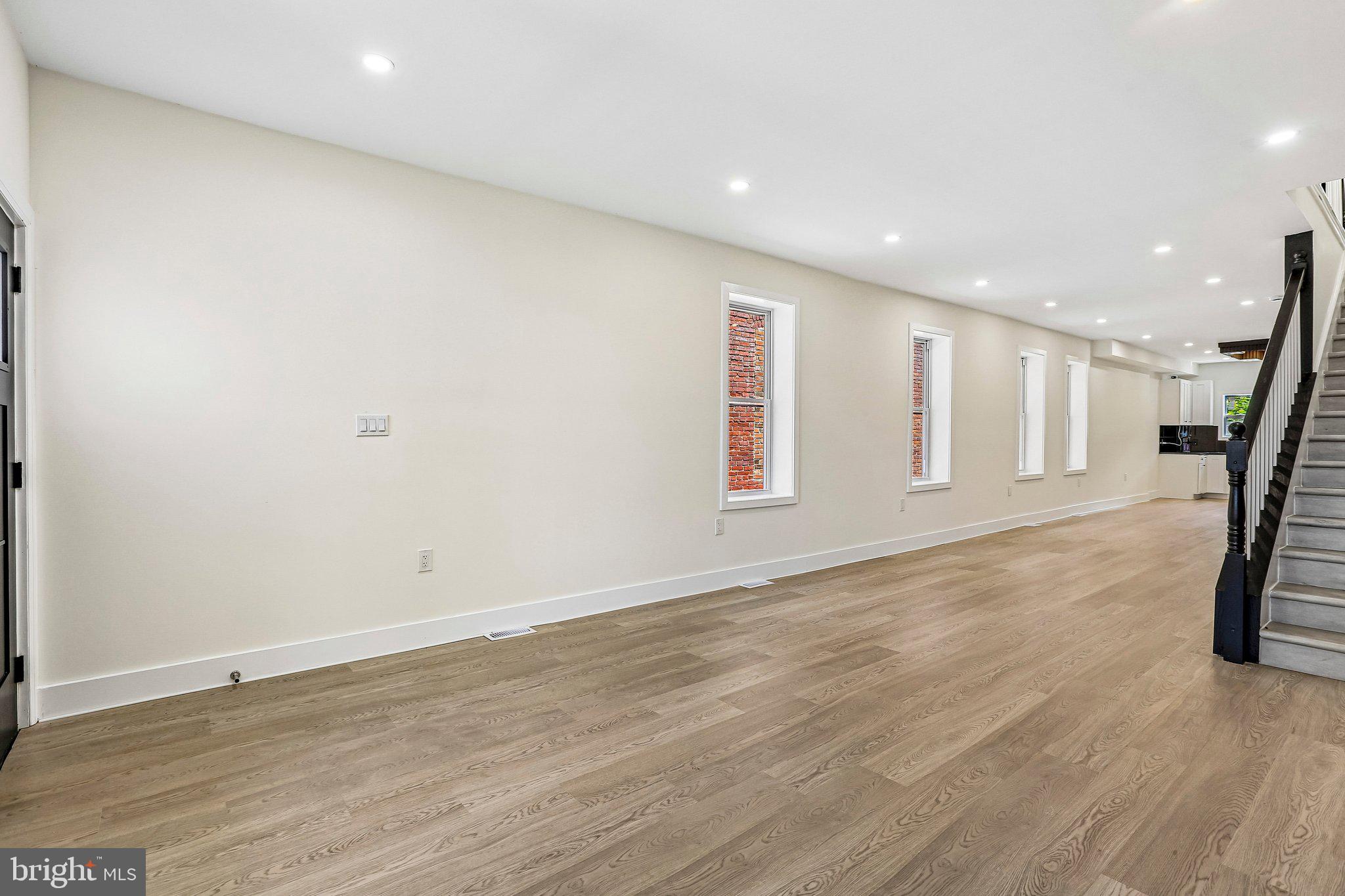 3007 Presstman Street Baltimore, MD 21216 - Photo 8 of 33