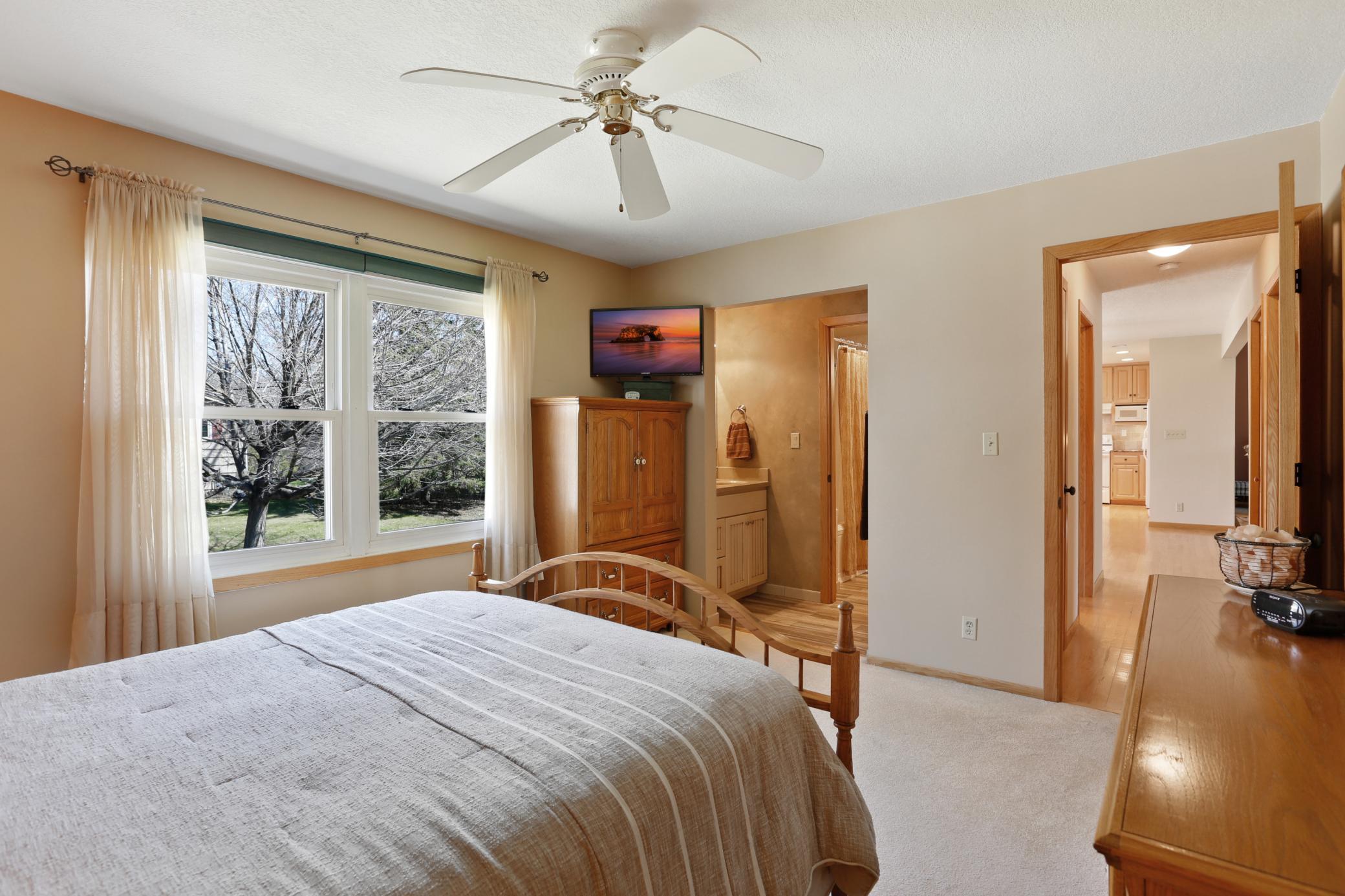 5000 Holiday Road Minnetonka, MN 55345 - Photo 9 of 26
