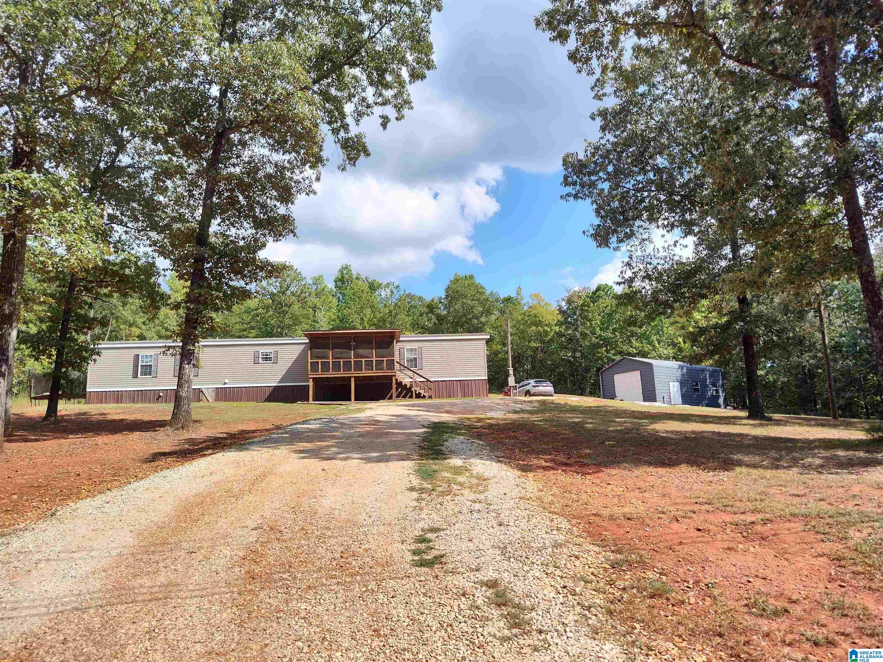 1425 Heasletts Road Childersburg, AL 35044 - Photo 2 of 28