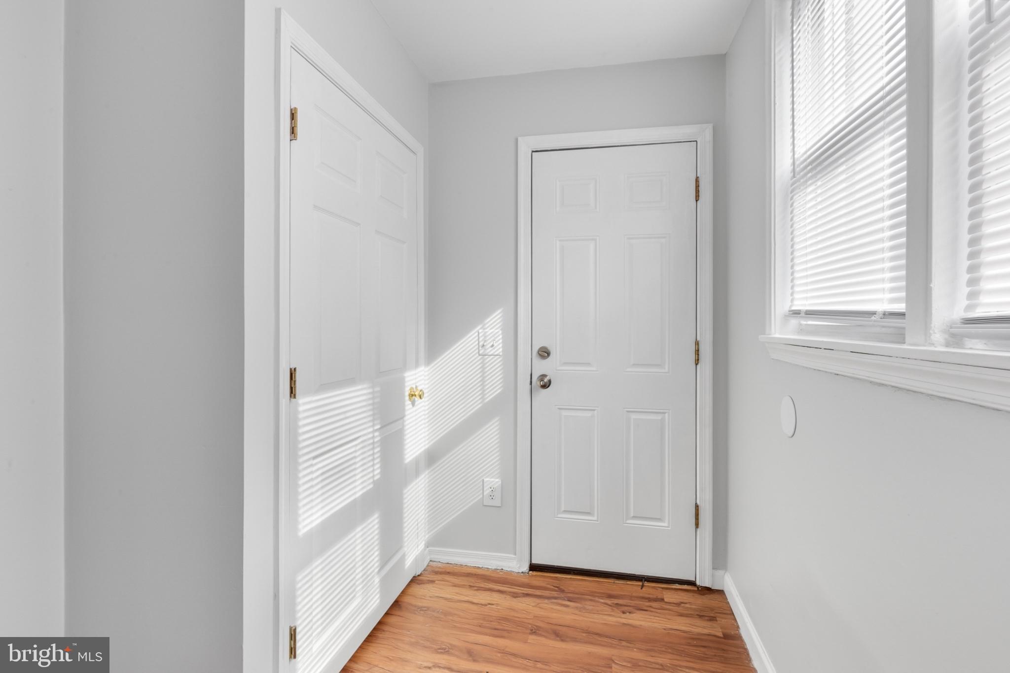 2641 East Madison Street Philadelphia, PA 19134 - Photo 13 of 17 1st Floor Unit: Flex Space leading to patio