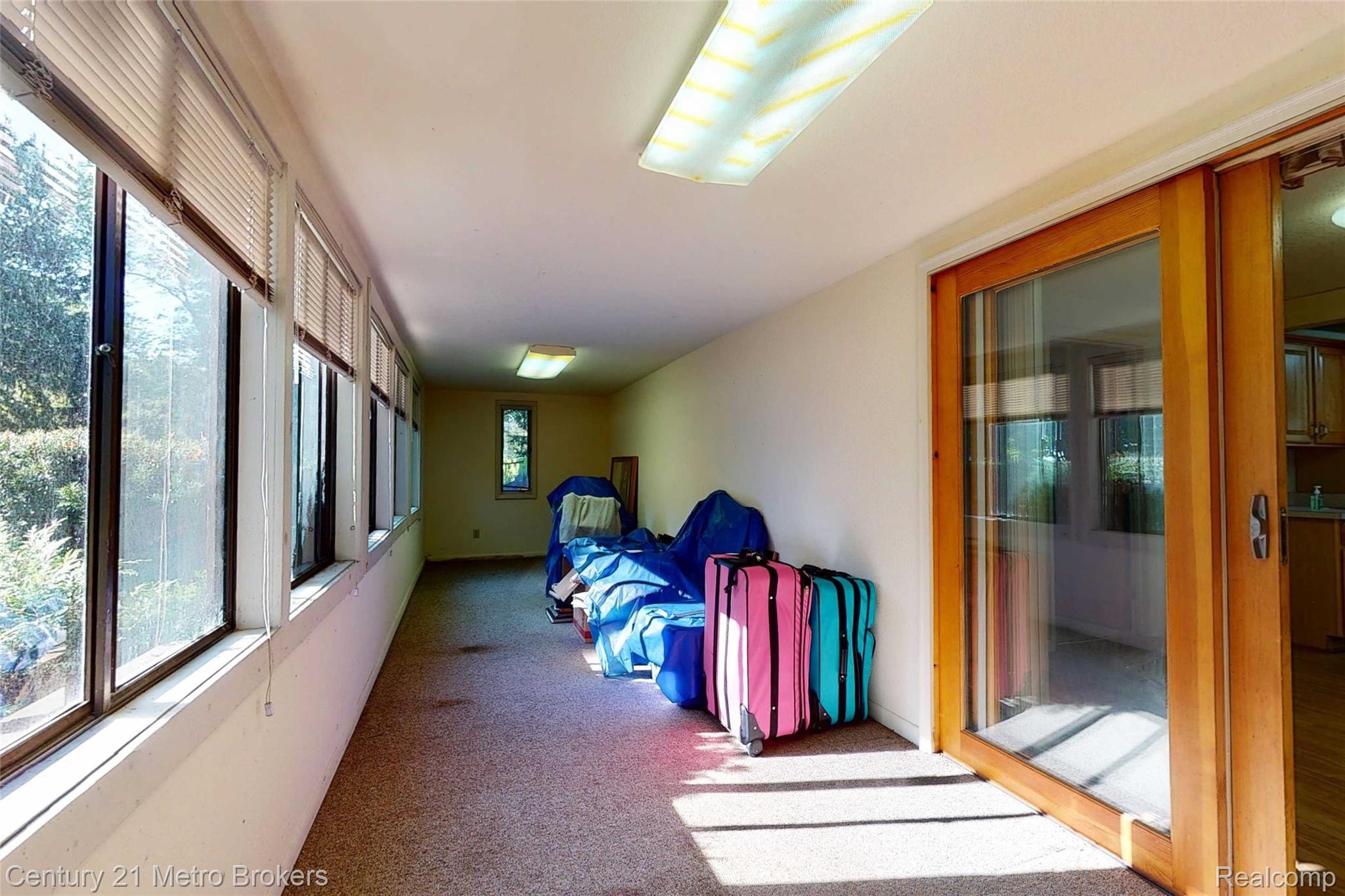 7475 East Atherton Road Davison, MI 48423 - Photo 15 of 50 7475-E-Atherton-Rd-13 Sun Room.jpg