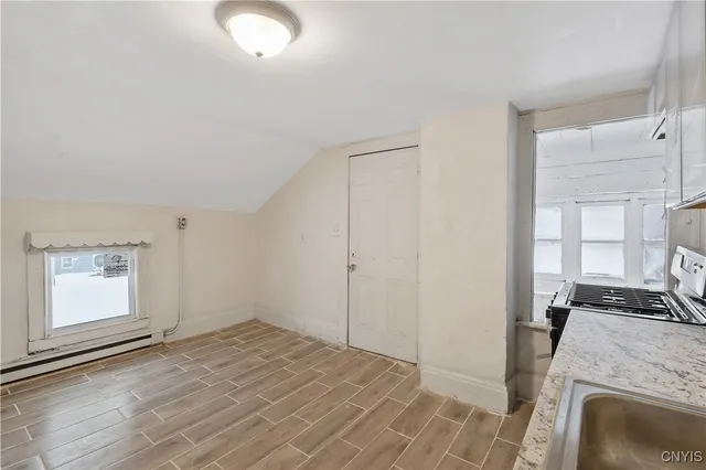 $168,900 | 1210 Carbon Street, Syracuse, NY 13208