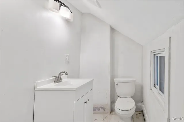 $168,900 | 1210 Carbon Street, Syracuse, NY 13208