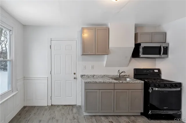 $168,900 | 1210 Carbon Street, Syracuse, NY 13208