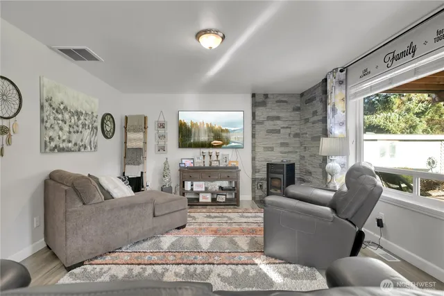 $849,990 | 7413 166th Avenue East, Sumner, WA 98390