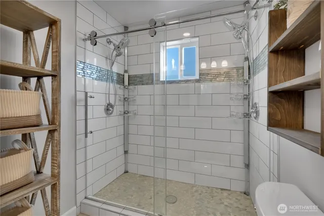 $849,990 | 7413 166th Avenue East, Sumner, WA 98390