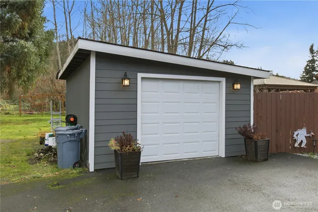 $849,990 | 7413 166th Avenue East, Sumner, WA 98390