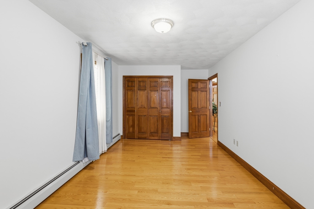 54 Edgemont Road Braintree, MA 02184 - Photo 33 of 40