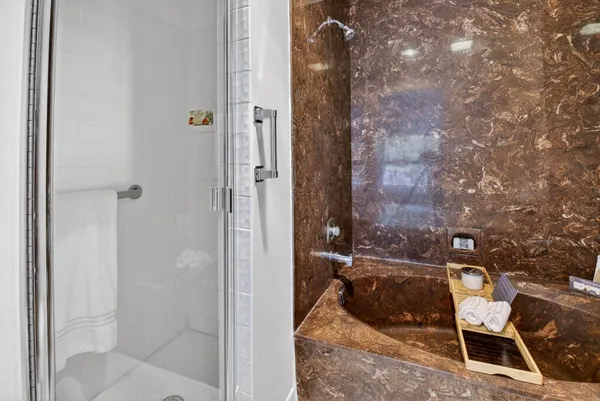 $264,000 | 5106 Oakhill Lane, Unit 923, Delray Beach, FL 33484